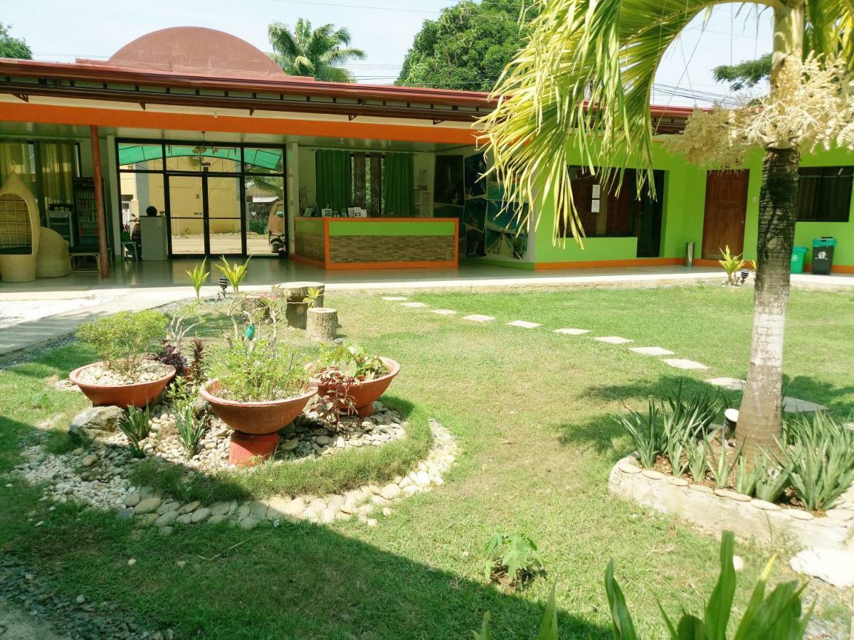 Green Park Tourist Inn Puerto Princesa Exterior foto