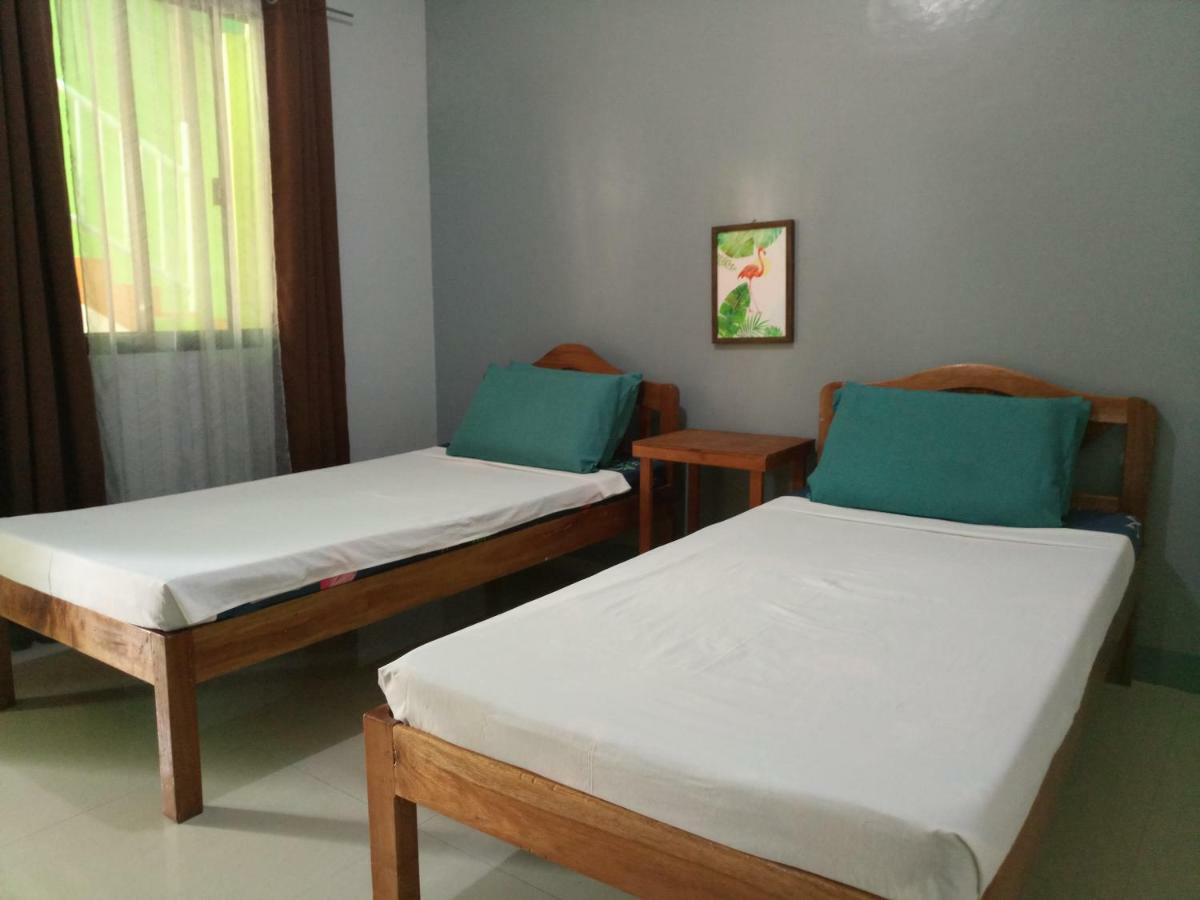 Green Park Tourist Inn Puerto Princesa Exterior foto
